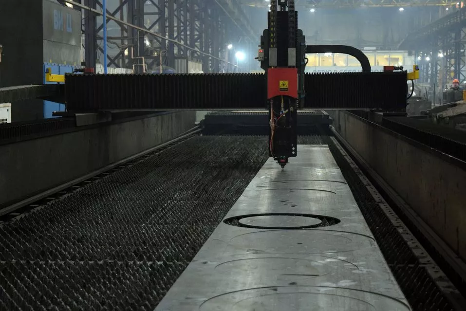 «Мы стоим по ту сторону забора и пытаемся конкурировать за сотрудников, которых нет»